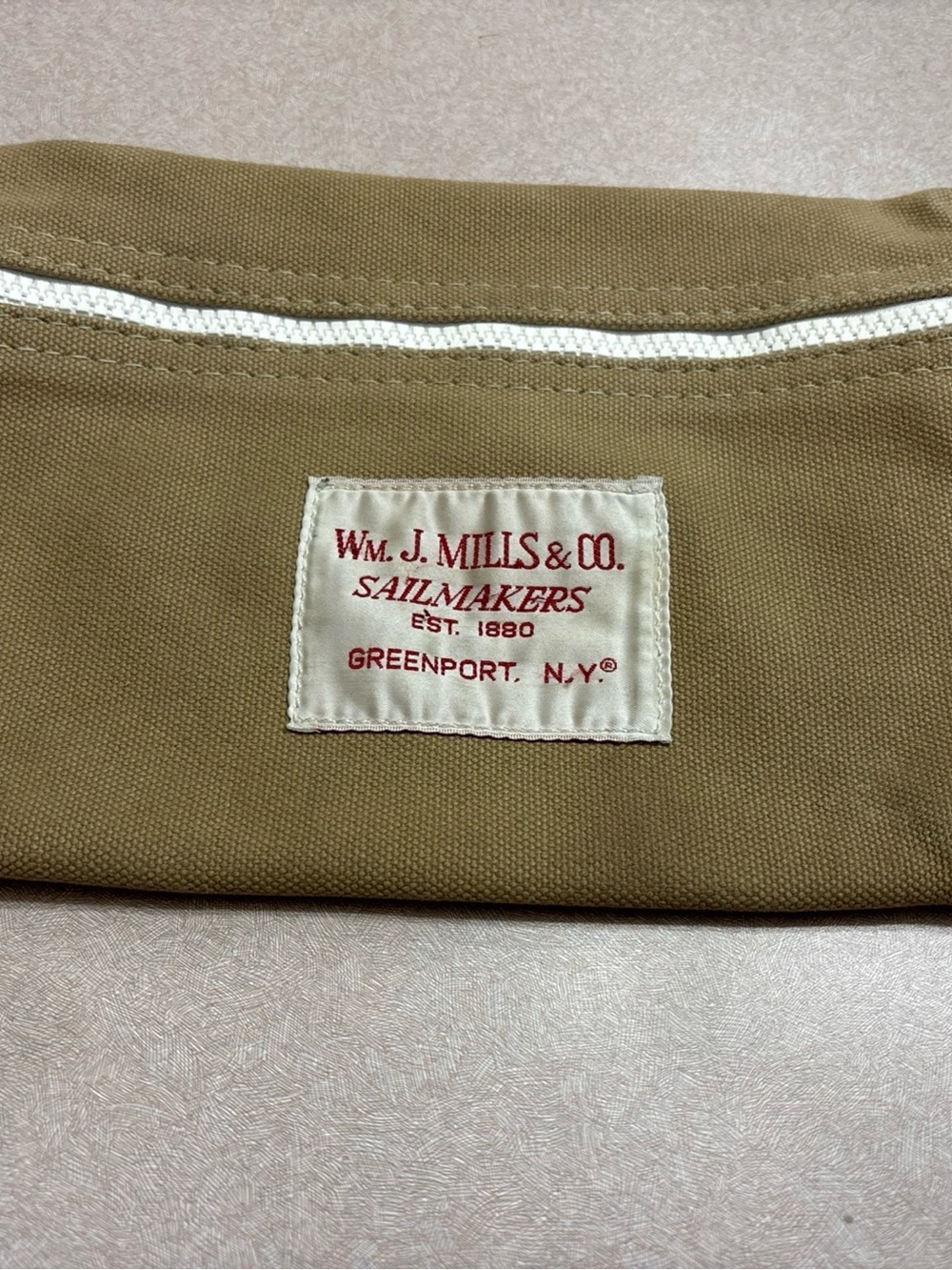 Wm. J. Mills & Co Sailmakers Greenport NY Zippered Pouch Canvas Bag USA Made